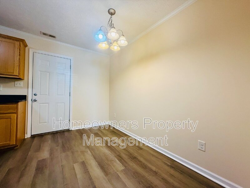 3332-C Kenmont Lane property image