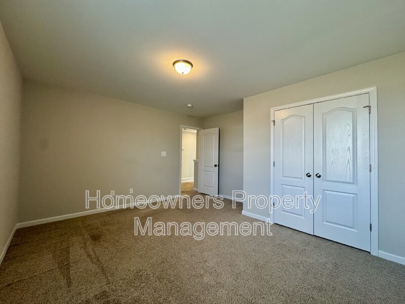 181 Chatfield Dr Raeford, NC property image