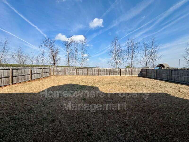 181 Chatfield Dr Raeford, NC property image