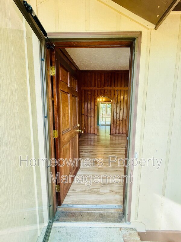 210 Tiverton Street property image