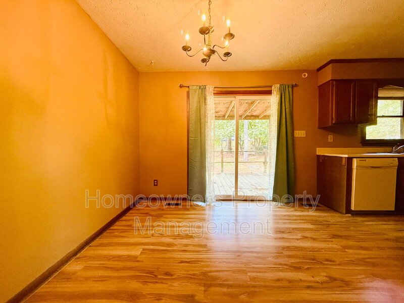 210 Tiverton Street property image