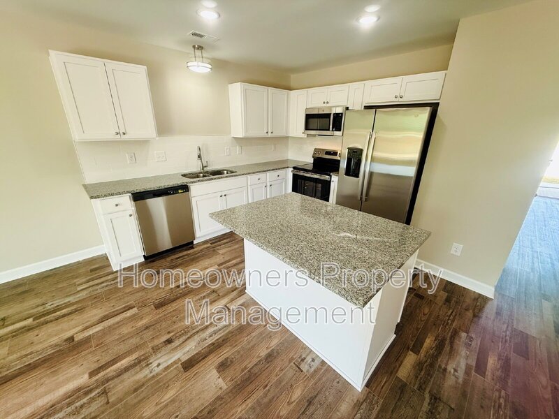 Newly constructed Charming 3-Bed Townhouse with 2.5 Baths at 8107 King Road, Fayetteville! property image