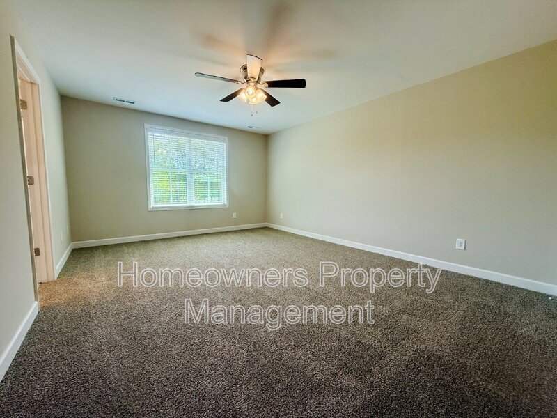Newly constructed Charming 3-Bed Townhouse with 2.5 Baths at 8107 King Road, Fayetteville! property image