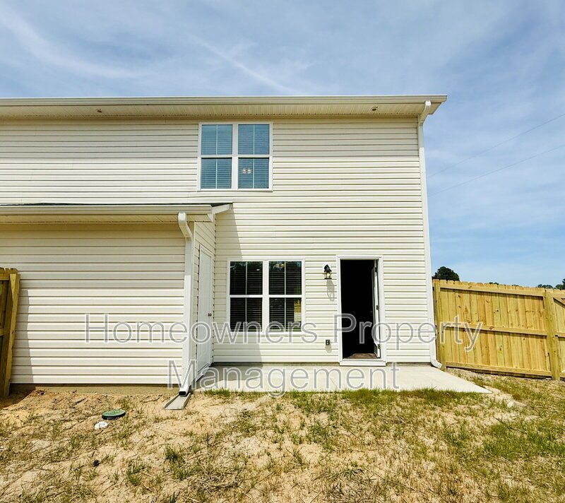 Newly constructed Charming 3-Bed Townhouse with 2.5 Baths at 8107 King Road, Fayetteville! property image