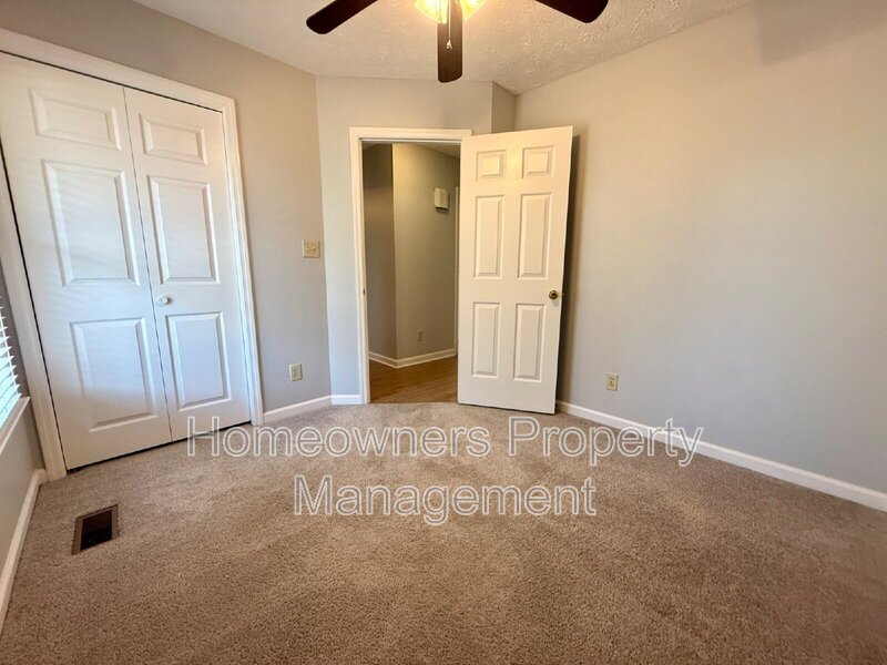 7136 Kearny Ave - Cozy Comfort Awaits! property image