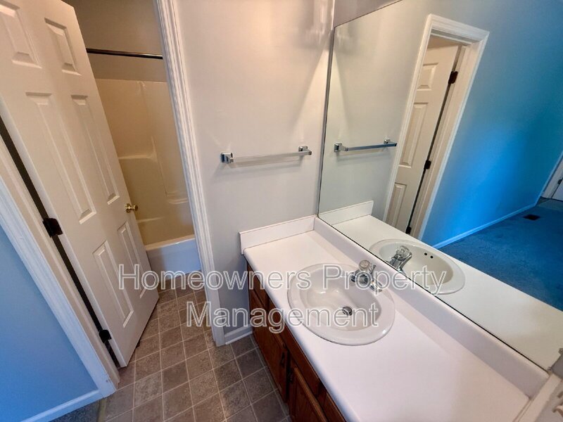 7136 Kearny Ave - Cozy Comfort Awaits! property image