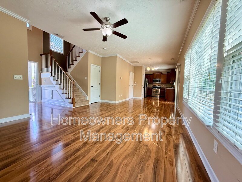 Charming 3-Bed Gem at 422 Jamestown Ave, Fayetteville! property image