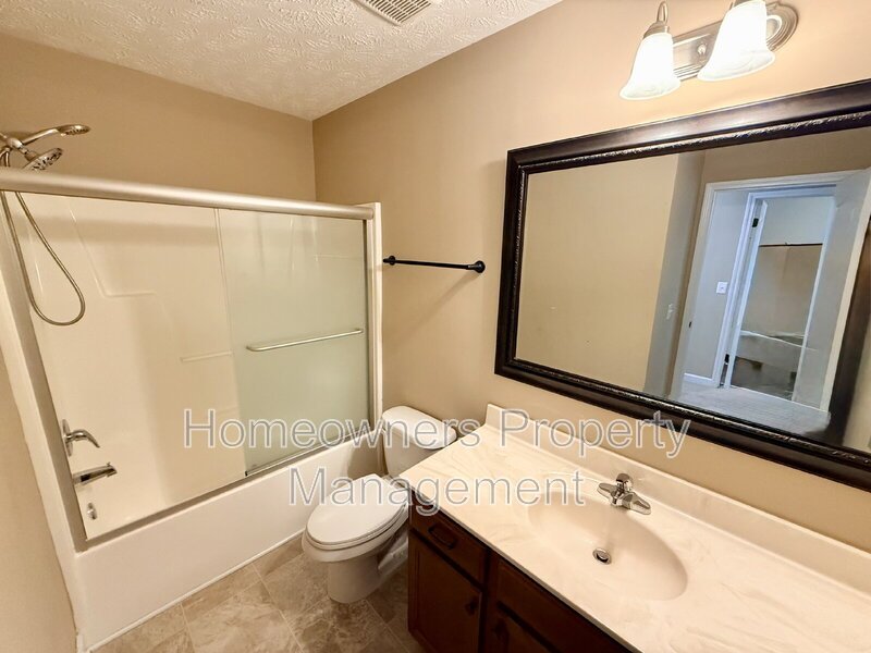 Charming 3-Bed Gem at 422 Jamestown Ave, Fayetteville! property image