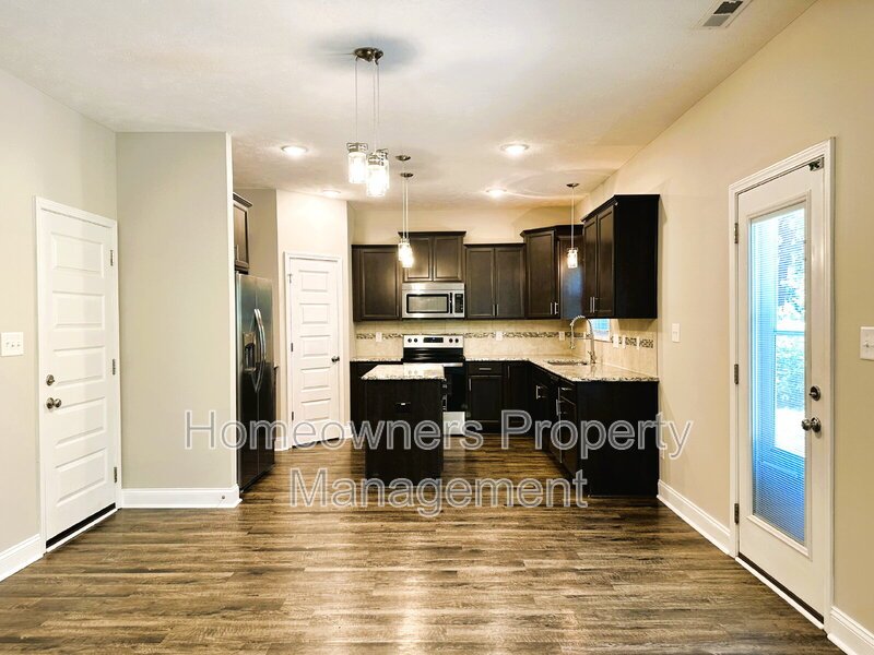Discover Spacious Comfort: 4-Bedroom, 2.5-Bath Home at 1890 Frankie Avenue, Fayetteville! property image