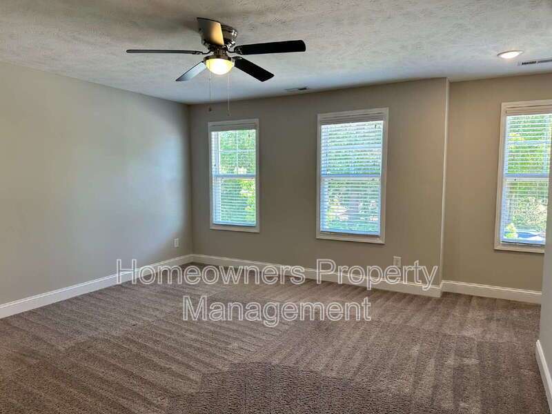 Discover Spacious Comfort: 4-Bedroom, 2.5-Bath Home at 1890 Frankie Avenue, Fayetteville! property image