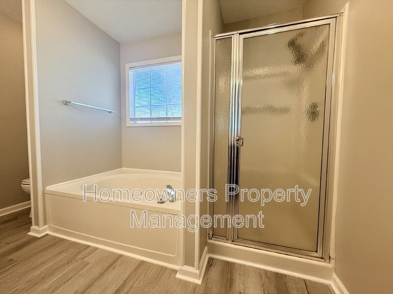 224-1 Waterdown Dr property image