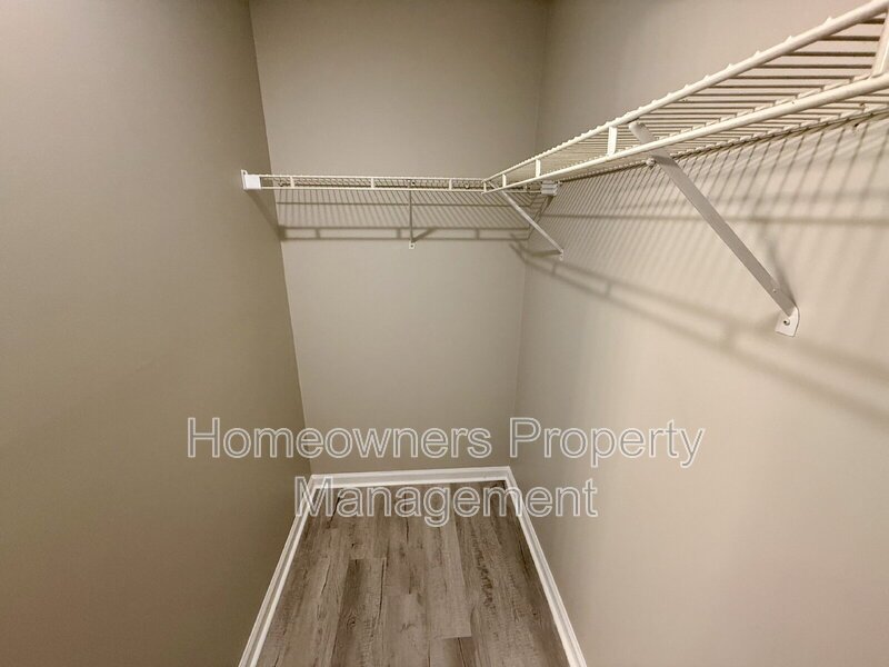 224-1 Waterdown Dr property image