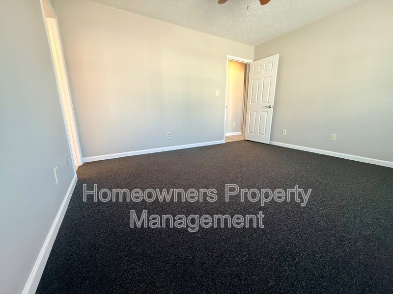 224-1 Waterdown Dr property image