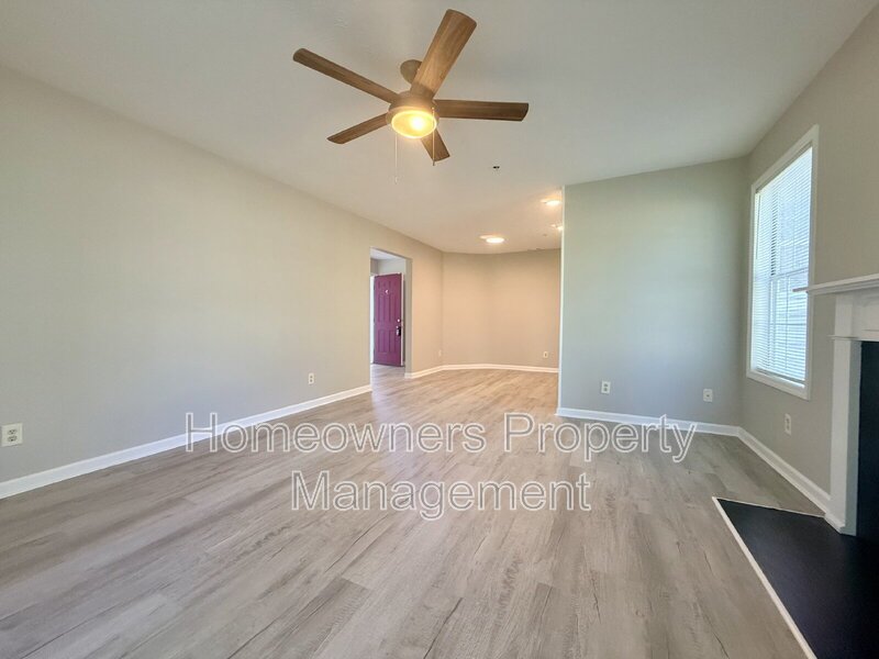 224-1 Waterdown Dr property image