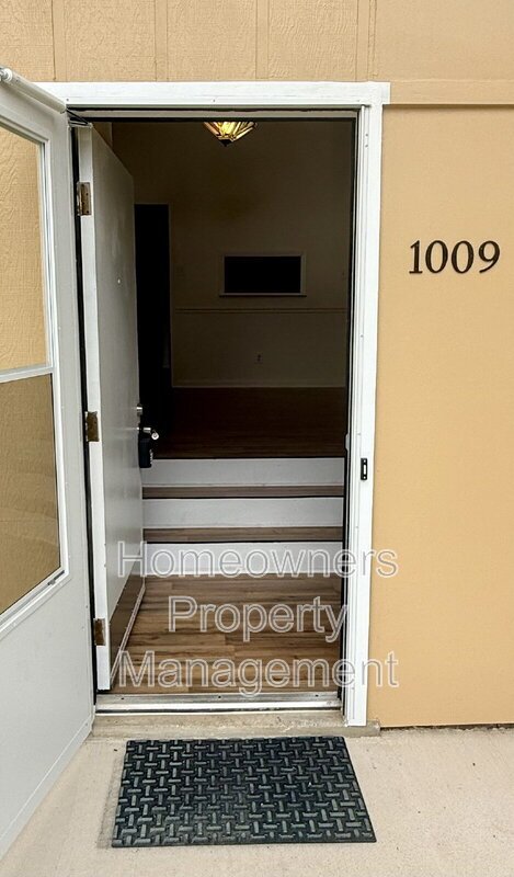 Charming 3-Bed, 2-Bath Haven at 1009 Louisburg Place, Fayetteville! property image