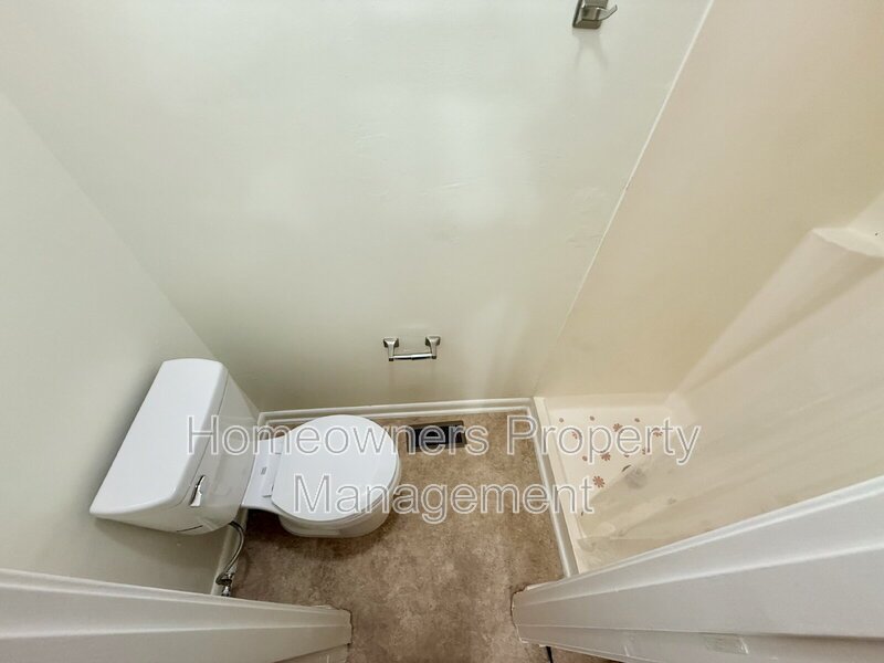 Charming 3-Bed, 2-Bath Haven at 1009 Louisburg Place, Fayetteville! property image