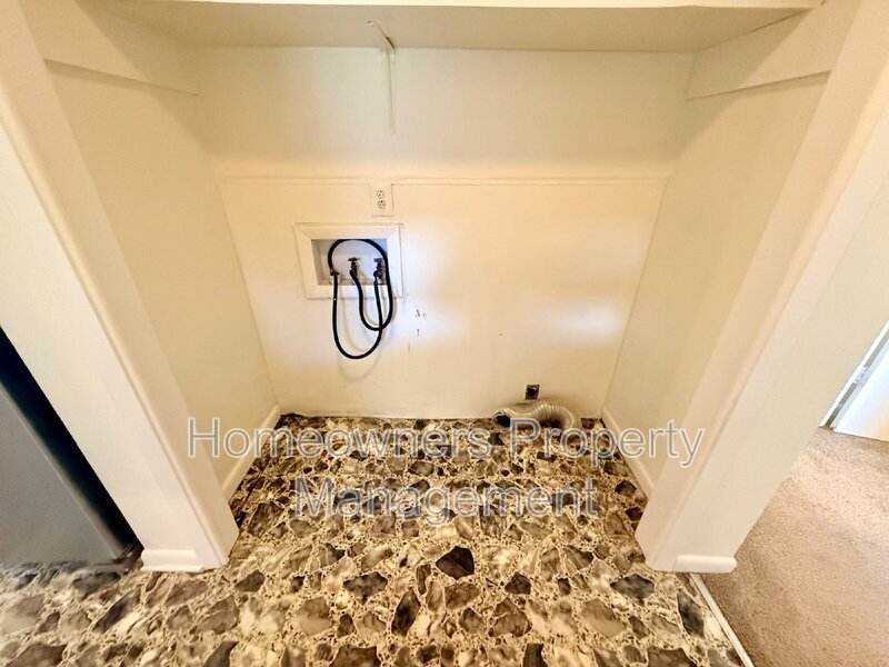 Charming 3-Bed, 2-Bath Haven at 1009 Louisburg Place, Fayetteville! property image