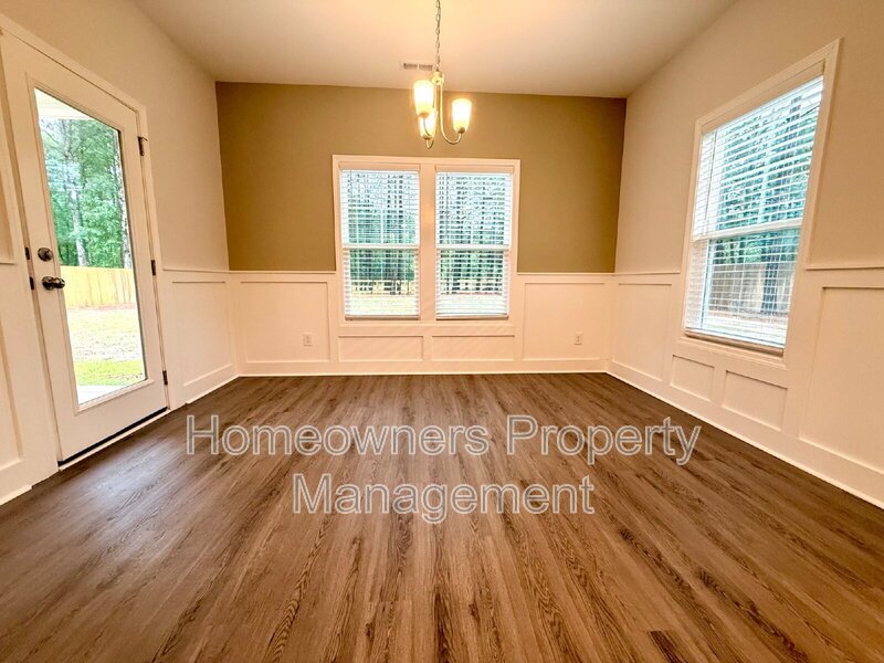 Charming 3-Bed Home with 2.5 Baths at 227 Flying Bolt Drive! property image