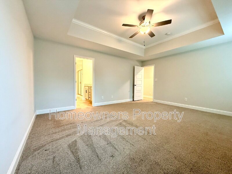 Charming 3-Bed Home with 2.5 Baths at 227 Flying Bolt Drive! property image