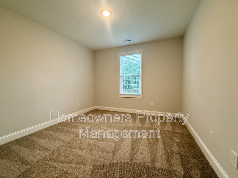 Charming 3-Bed Home with 2.5 Baths at 227 Flying Bolt Drive! property image