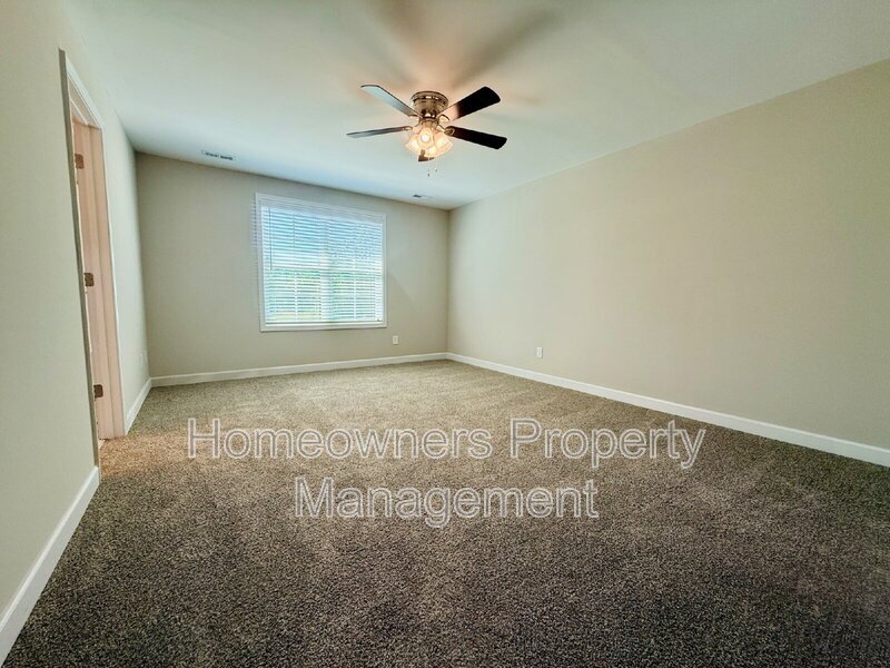 3-Bed Townhouse with 2.5 Baths at 8103 King Rd, Fayetteville! property image