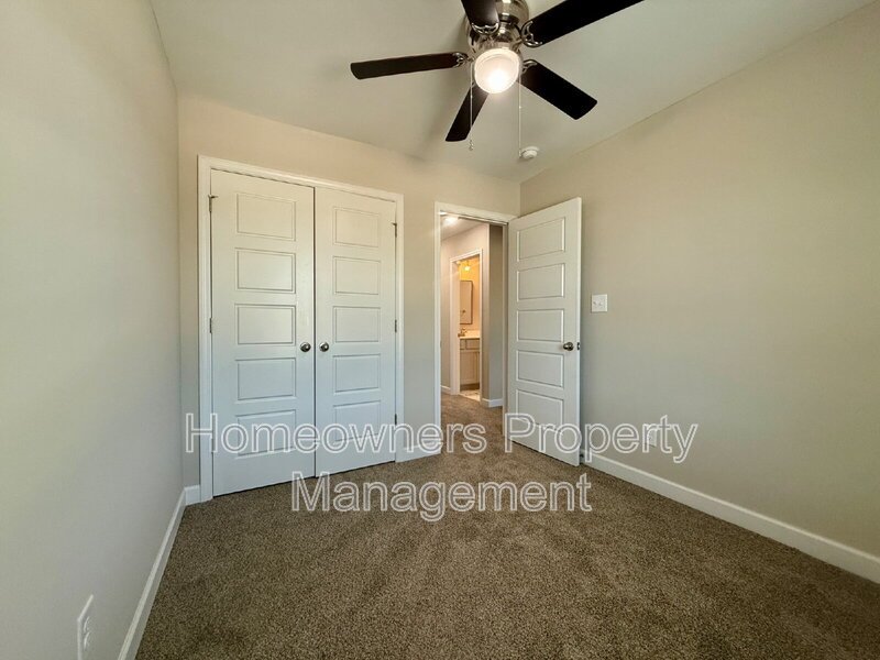 3-Bed Townhouse with 2.5 Baths at 8103 King Rd, Fayetteville! property image