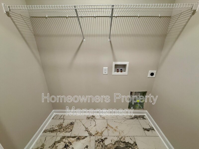 3-Bed Townhouse with 2.5 Baths at 8103 King Rd, Fayetteville! property image