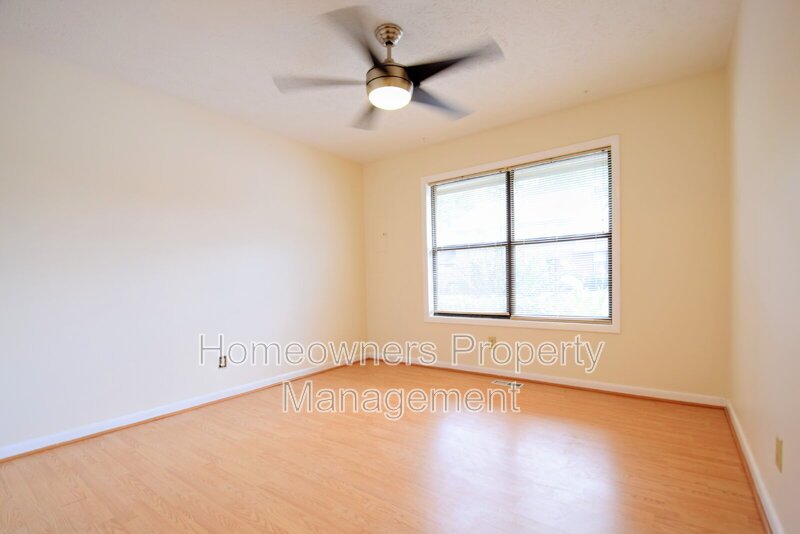206 Villa Dr, Fayetteville! property image