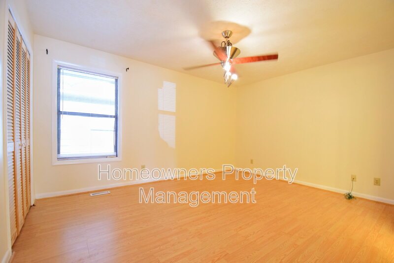 206 Villa Dr, Fayetteville! property image