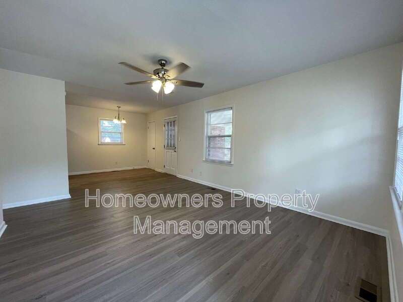 Cozy Living Awaits at 718 Dwain Dr! property image