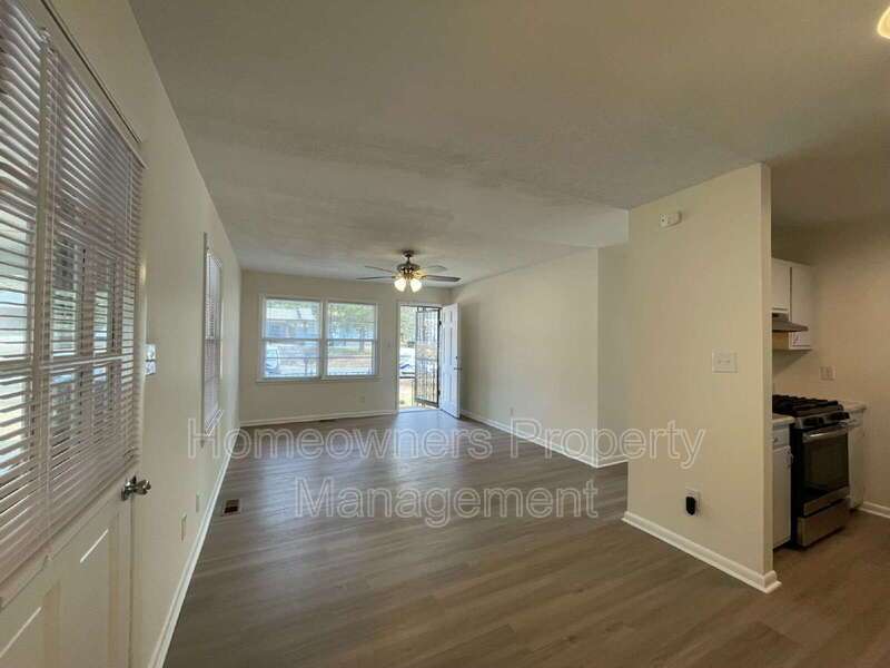 Cozy Living Awaits at 718 Dwain Dr! property image