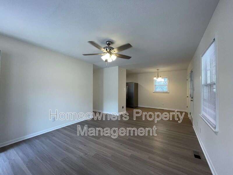 Cozy Living Awaits at 718 Dwain Dr! property image