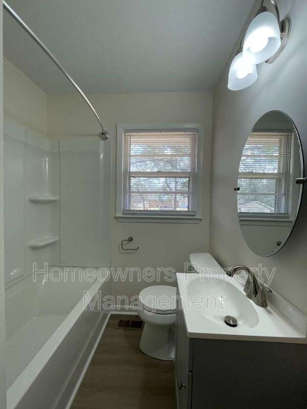 Cozy Living Awaits at 718 Dwain Dr! property image