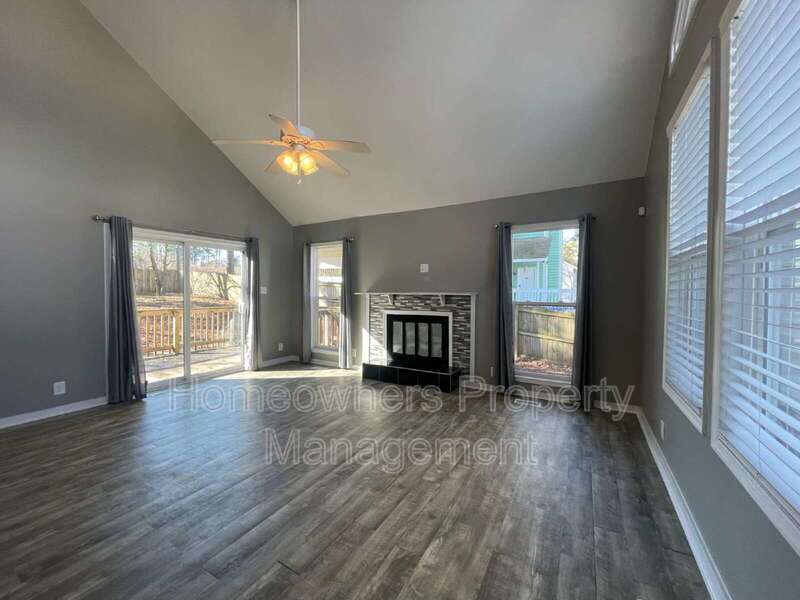 5713 Waterwood Dr property image