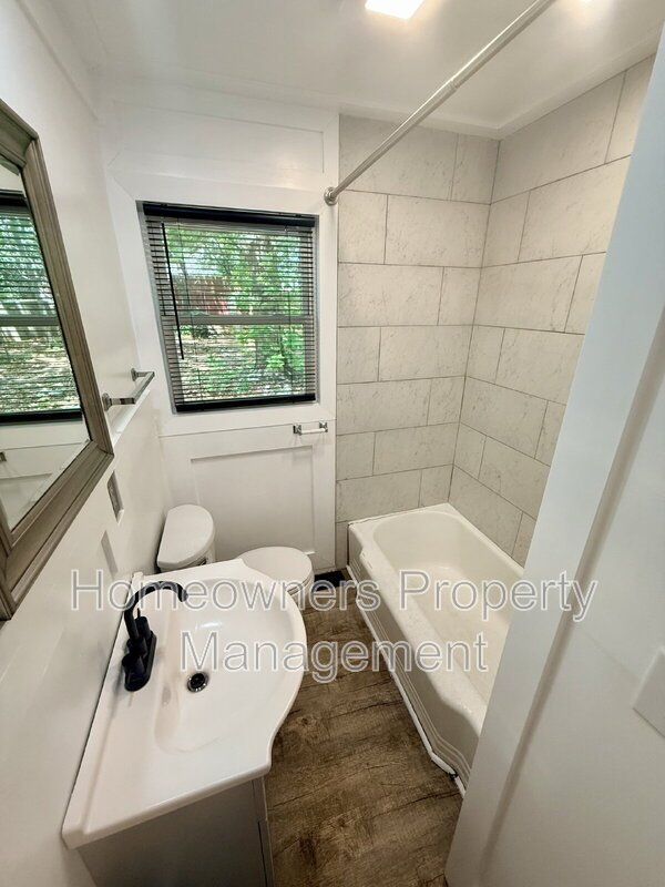 Charming 3-Bedroom Raeford Home with 2 Full Baths at 113 N Wright St in Raeford property image