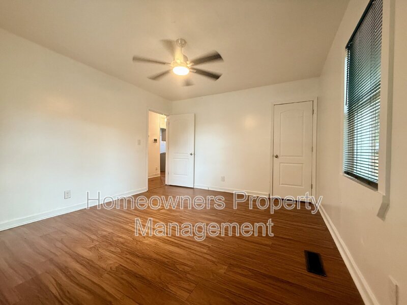 Charming 3-Bedroom Raeford Home with 2 Full Baths at 113 N Wright St in Raeford property image