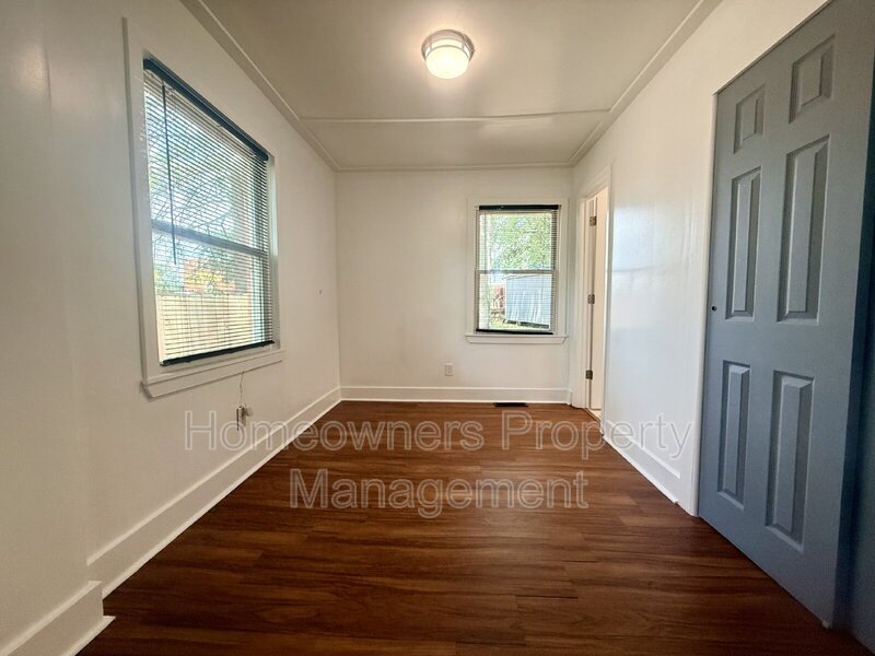 Charming 3-Bedroom Raeford Home with 2 Full Baths at 113 N Wright St in Raeford property image