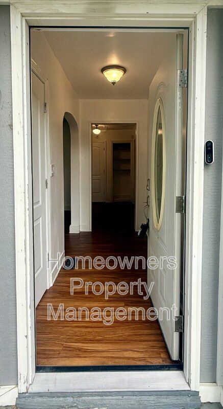 Charming 3-Bedroom Raeford Home with 2 Full Baths at 113 N Wright St in Raeford property image