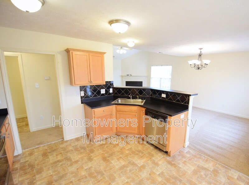 Delightful 3-Bedroom Retreat with 2 Full Baths at 127 Blue Water Dr, Raeford - Spacious 1850 Sq Ft Living! property image