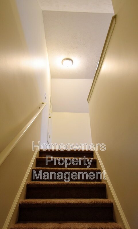 Delightful 3-Bedroom Retreat with 2 Full Baths at 127 Blue Water Dr, Raeford - Spacious 1850 Sq Ft Living! property image