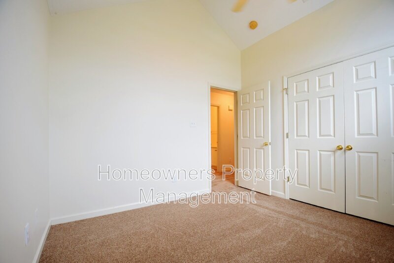Delightful 3-Bedroom Retreat with 2 Full Baths at 127 Blue Water Dr, Raeford - Spacious 1850 Sq Ft Living! property image