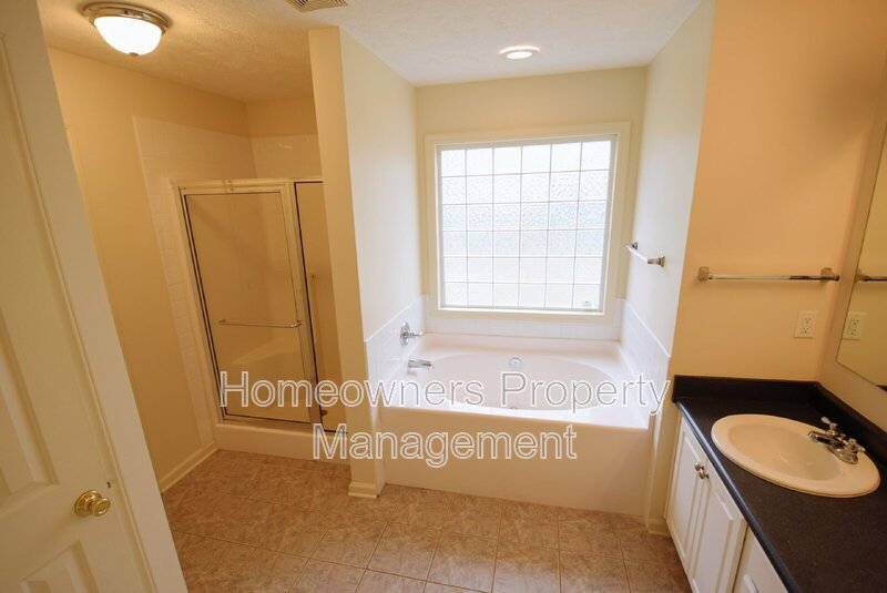 Delightful 3-Bedroom Retreat with 2 Full Baths at 127 Blue Water Dr, Raeford - Spacious 1850 Sq Ft Living! property image