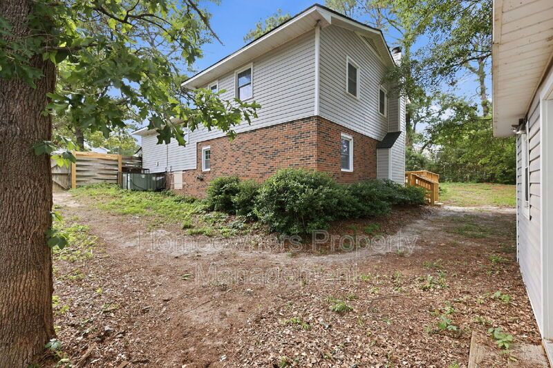 Delightful 3-Bed Haven with 2.5 Baths and Spacious 1667 Sq Ft at 1902 Paisley Ave, Fayetteville! property image