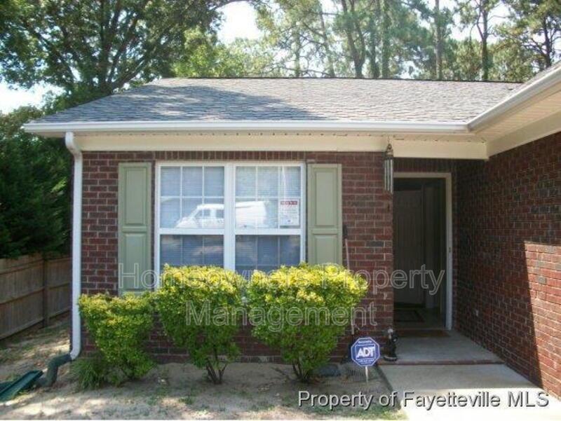 Charming 2-Bed Apartment at 522 Longview Dr – Cozy Living in Fayetteville! property image