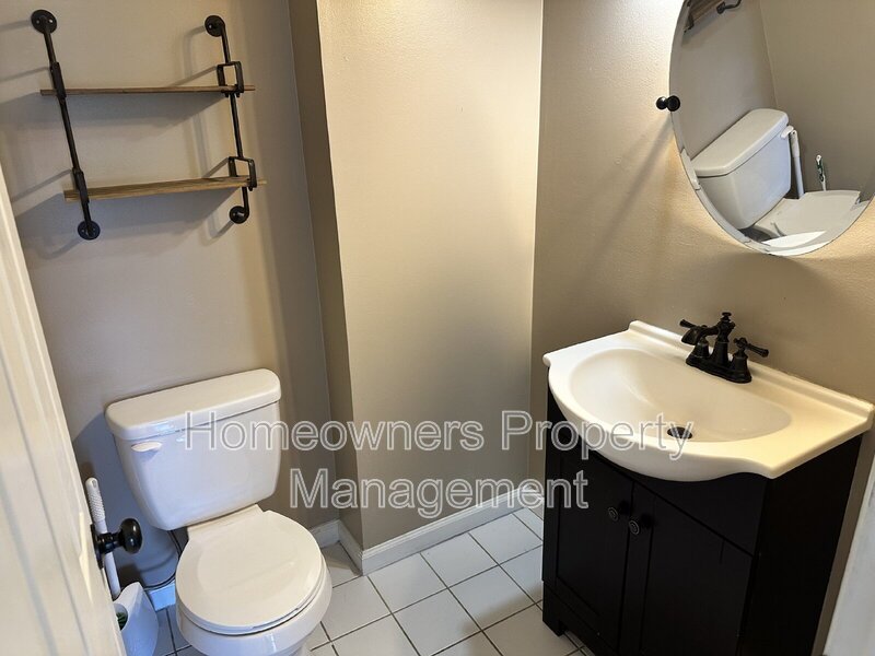 1311 Shoshone Pl property image