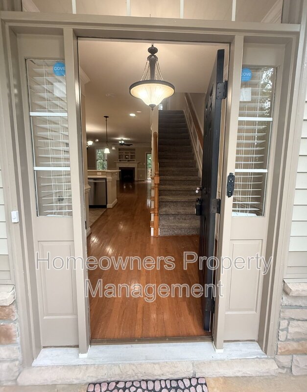 Amazing 2-Bed Home with 2.5 Baths in Fayetteville's Prime Location property image