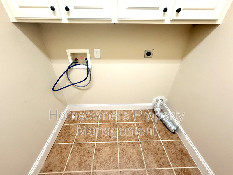 Amazing 2-Bed Home with 2.5 Baths in Fayetteville's Prime Location property image