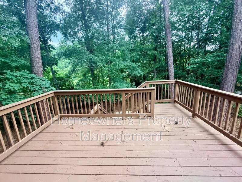 Amazing 2-Bed Home with 2.5 Baths in Fayetteville's Prime Location property image
