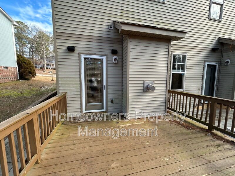 Amazing 2-Bed Home with 2.5 Baths in Fayetteville's Prime Location property image