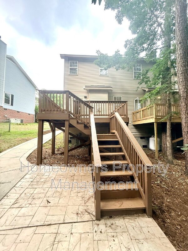 Amazing 2-Bed Home with 2.5 Baths in Fayetteville's Prime Location property image